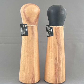 Salt and Peppermill Set