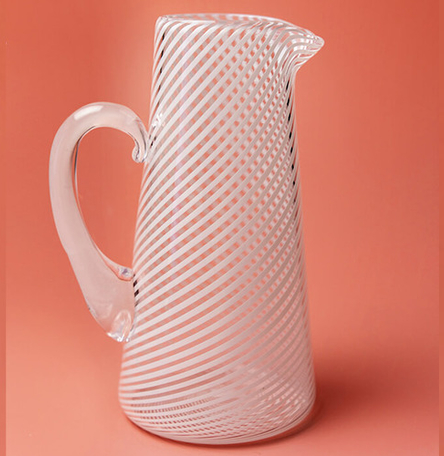 Filigrana jugs