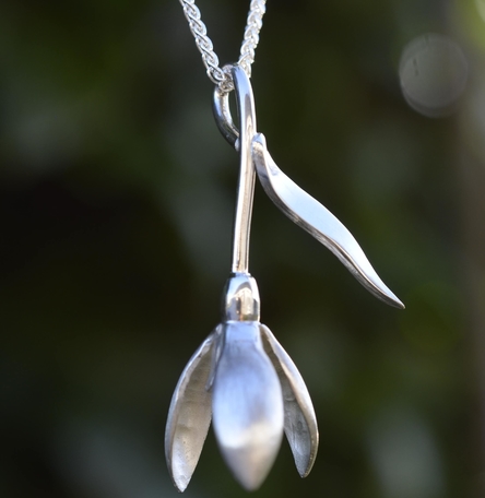 Snowdrop Necklace