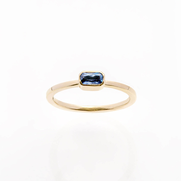 Rectangular Blue Sapphire ring